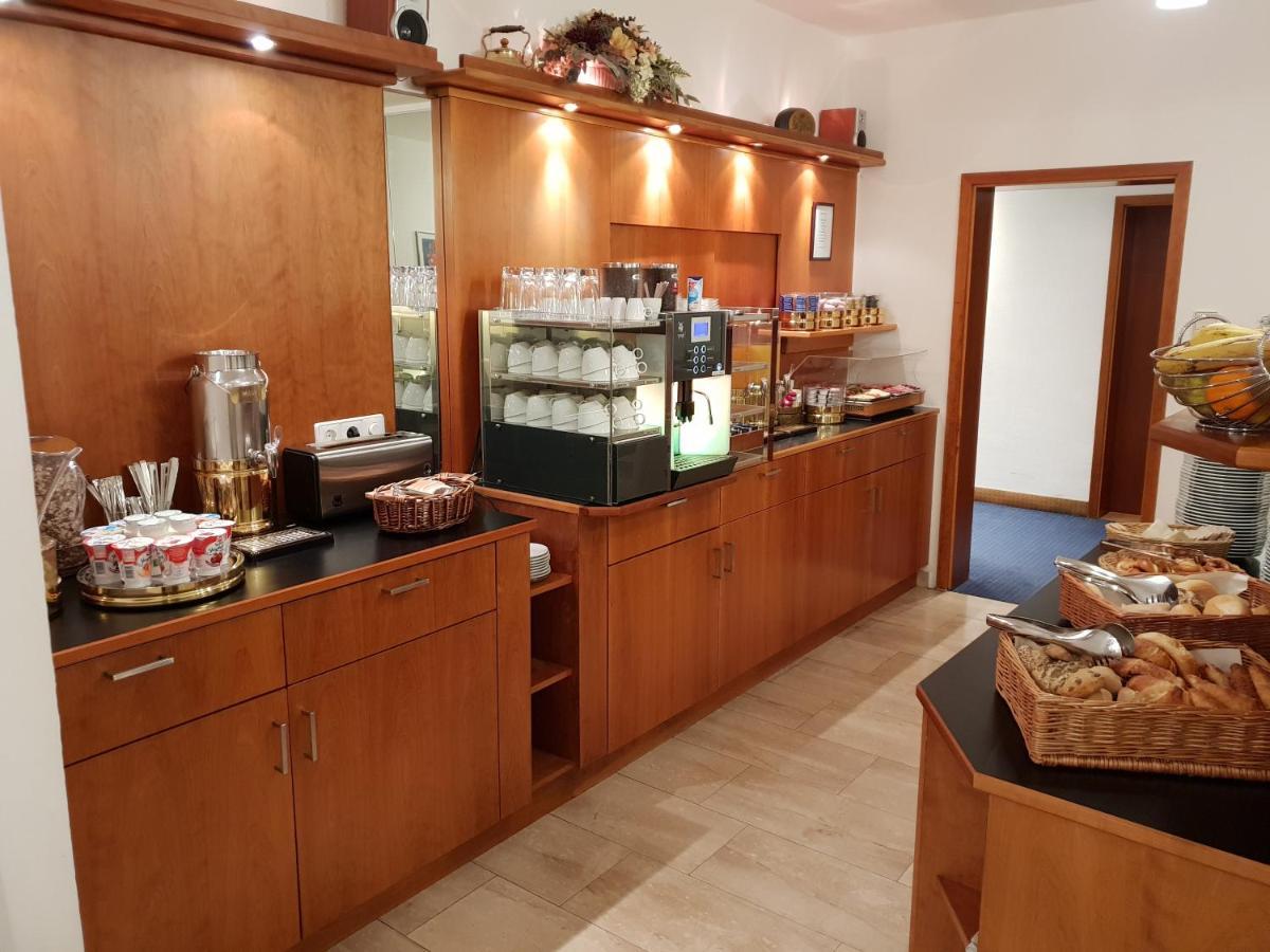 City Hotel Stuttgart Hotel 3*